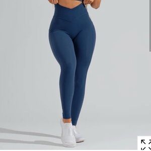 BuffBunny Collection Blue Crossover High Rise Workout Leggings Size S